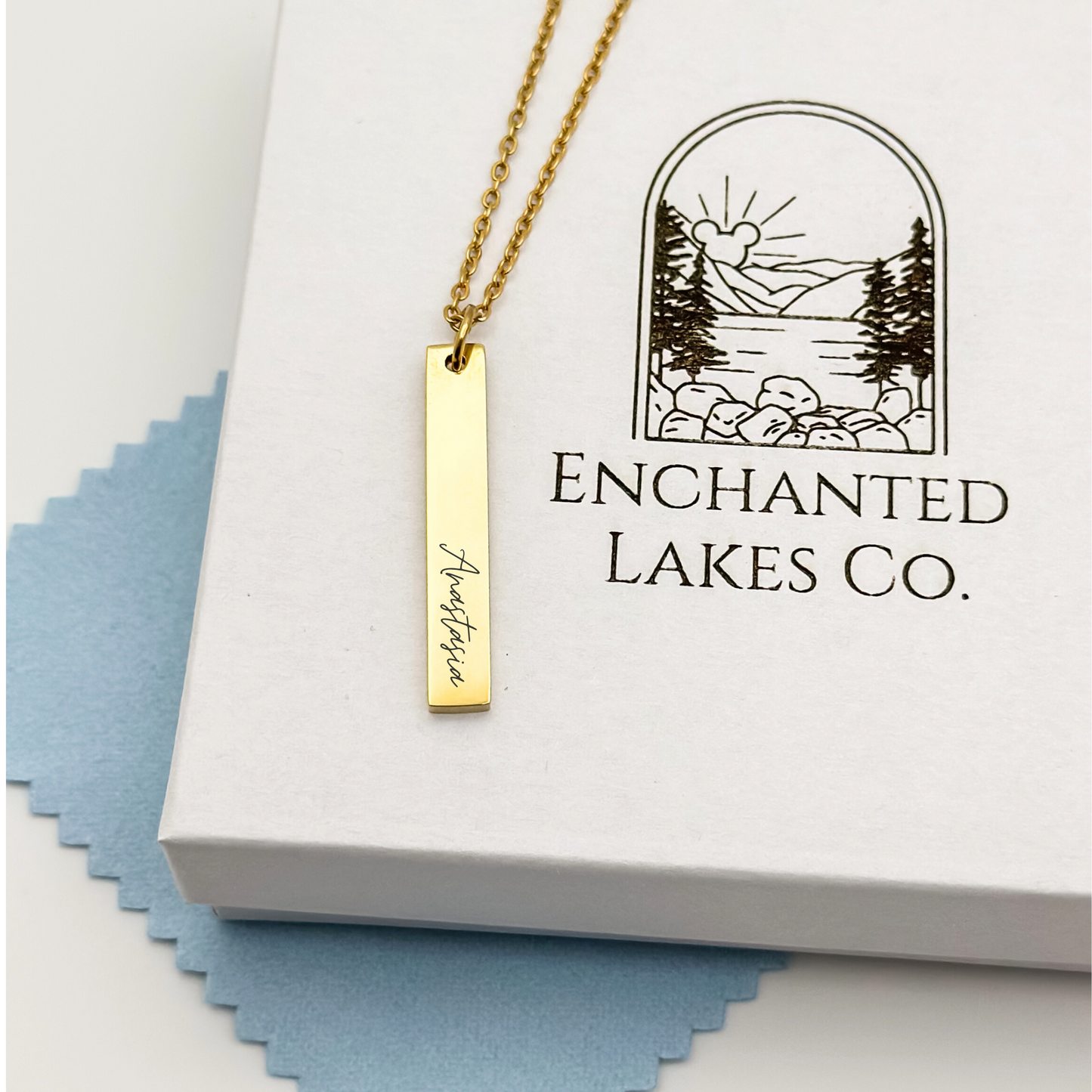 Vertical Bar Name Necklace