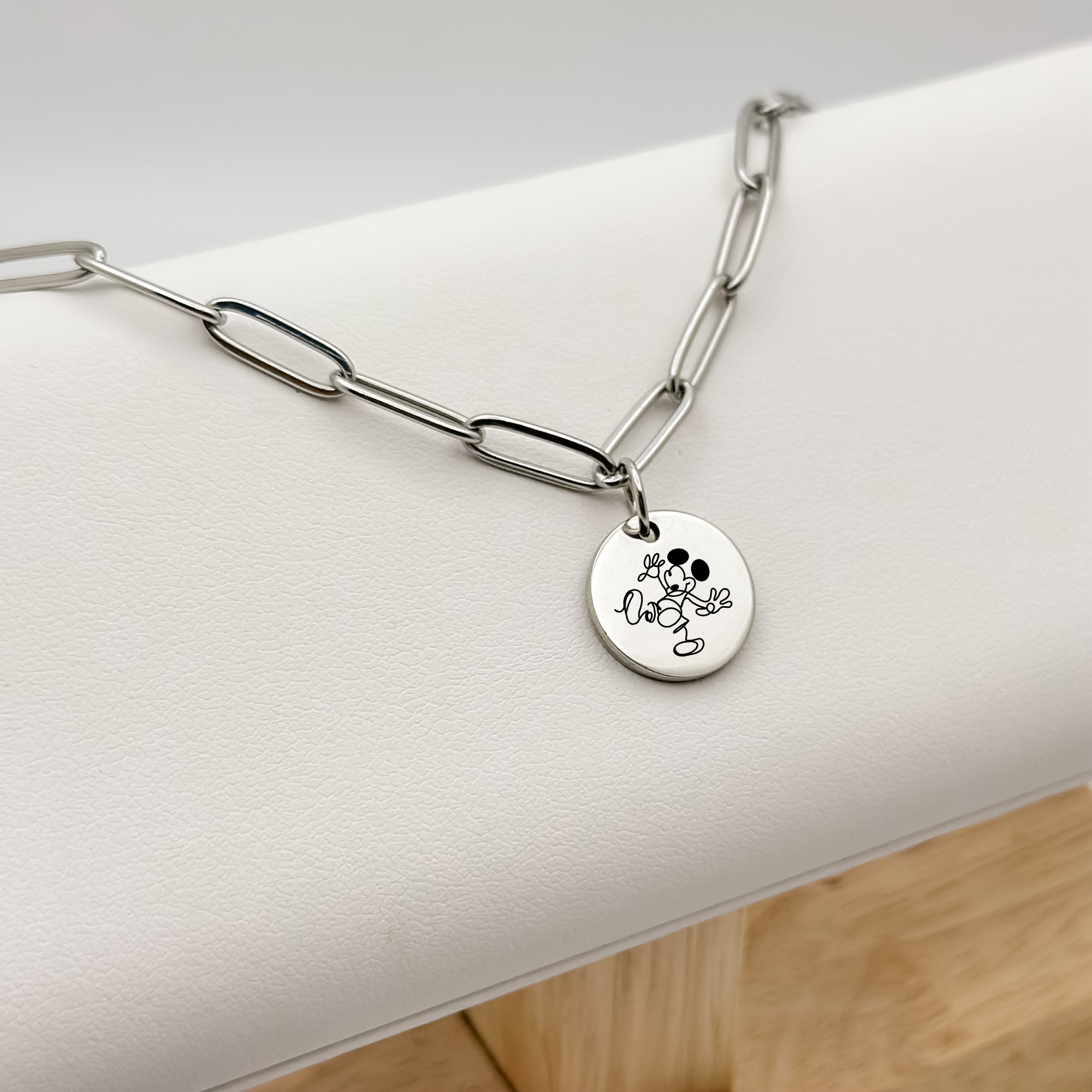 Mouse Sketch Circle Necklace
