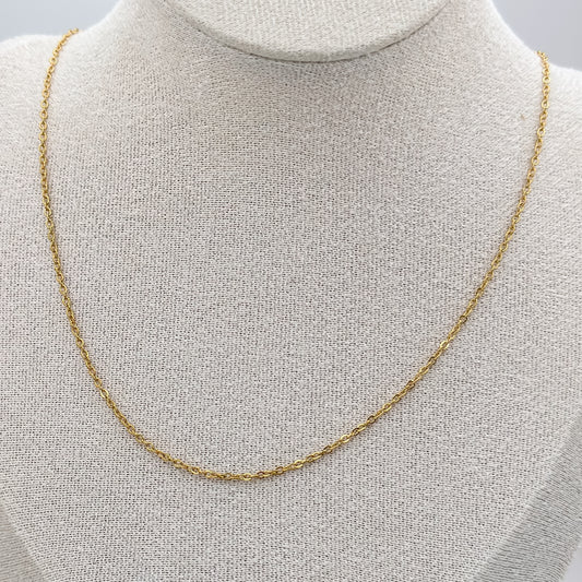 Classic Loop Chain Necklace
