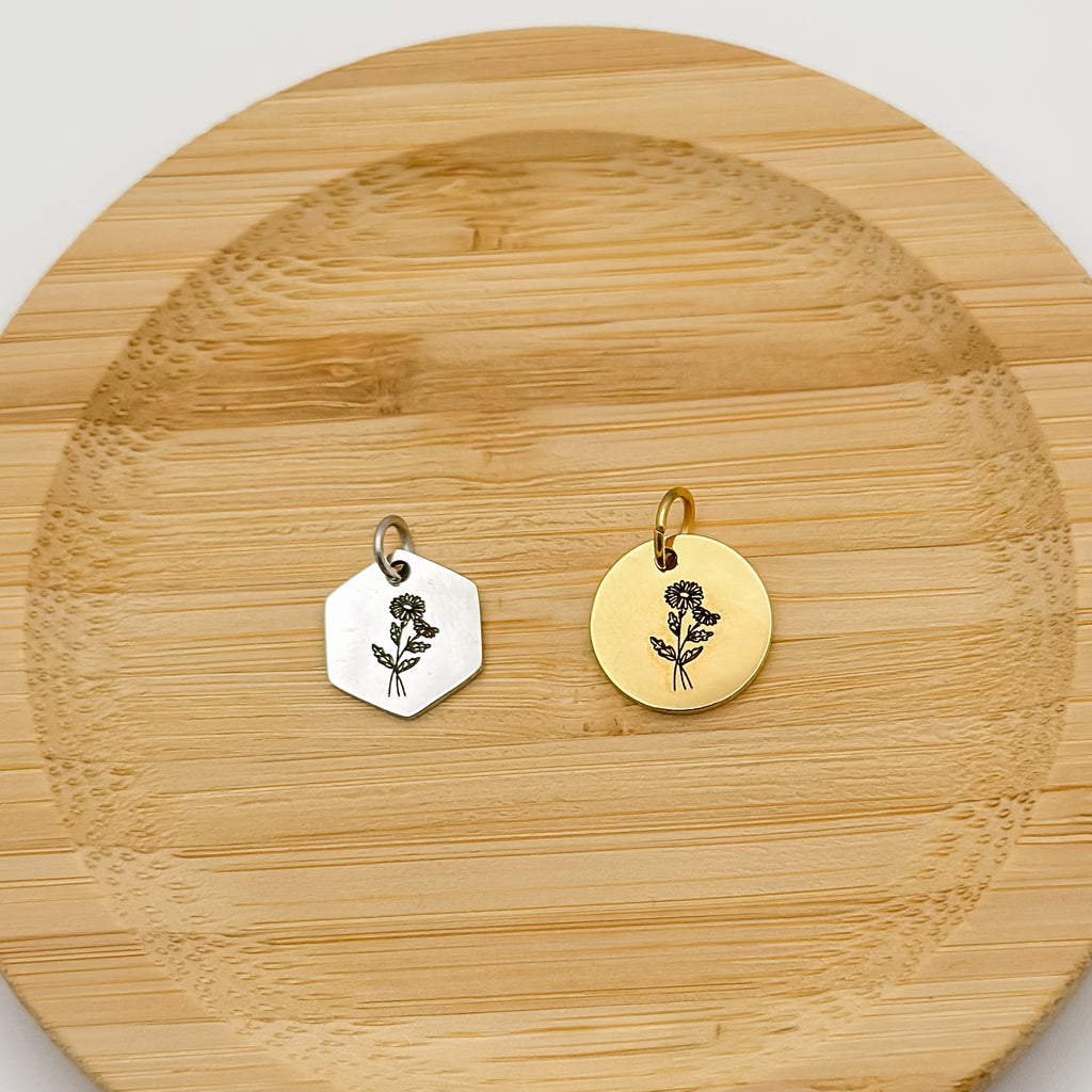 April Birth flower Charm – Daisy