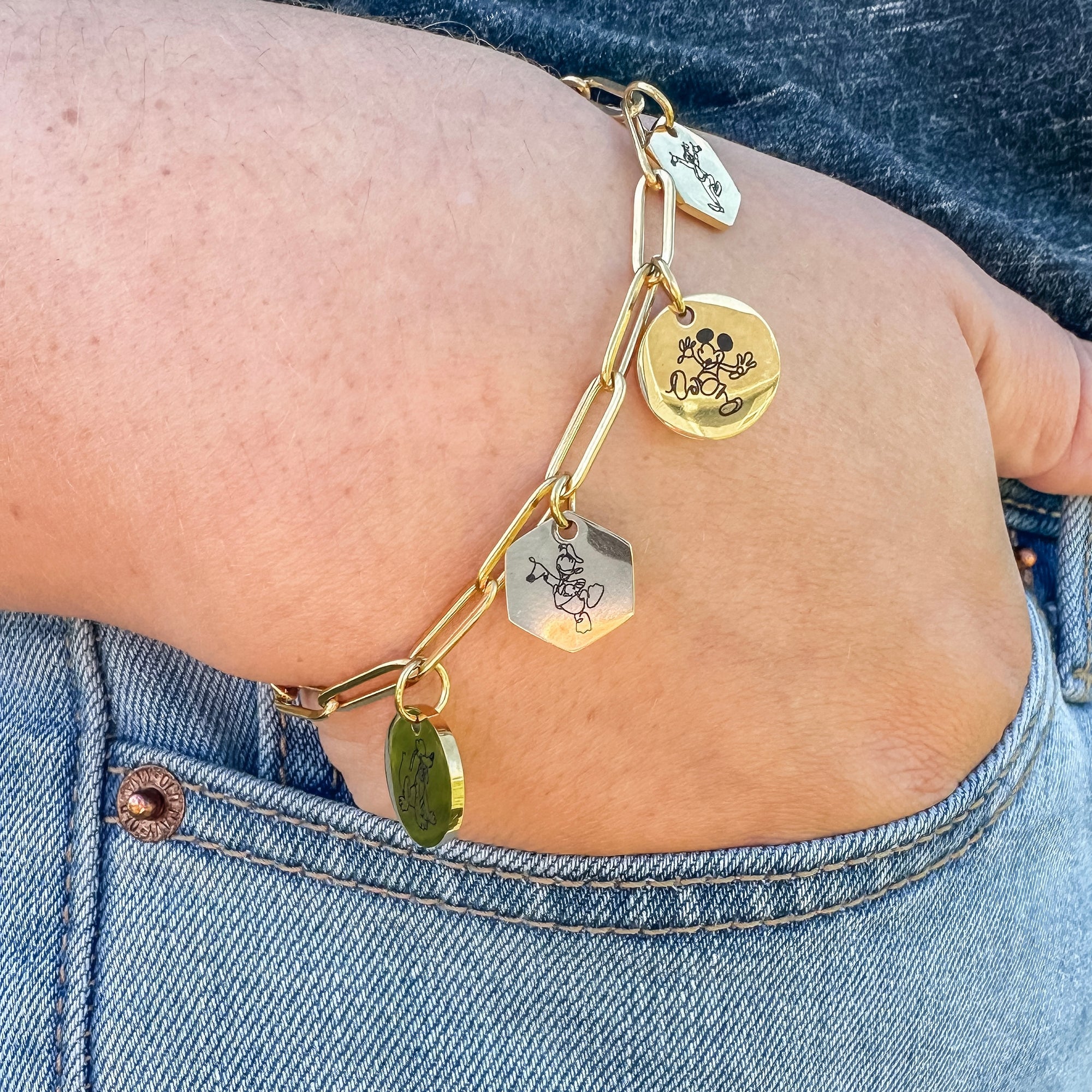 Sensational Six Charm Bracelet – A Classic Touch of Elegance
