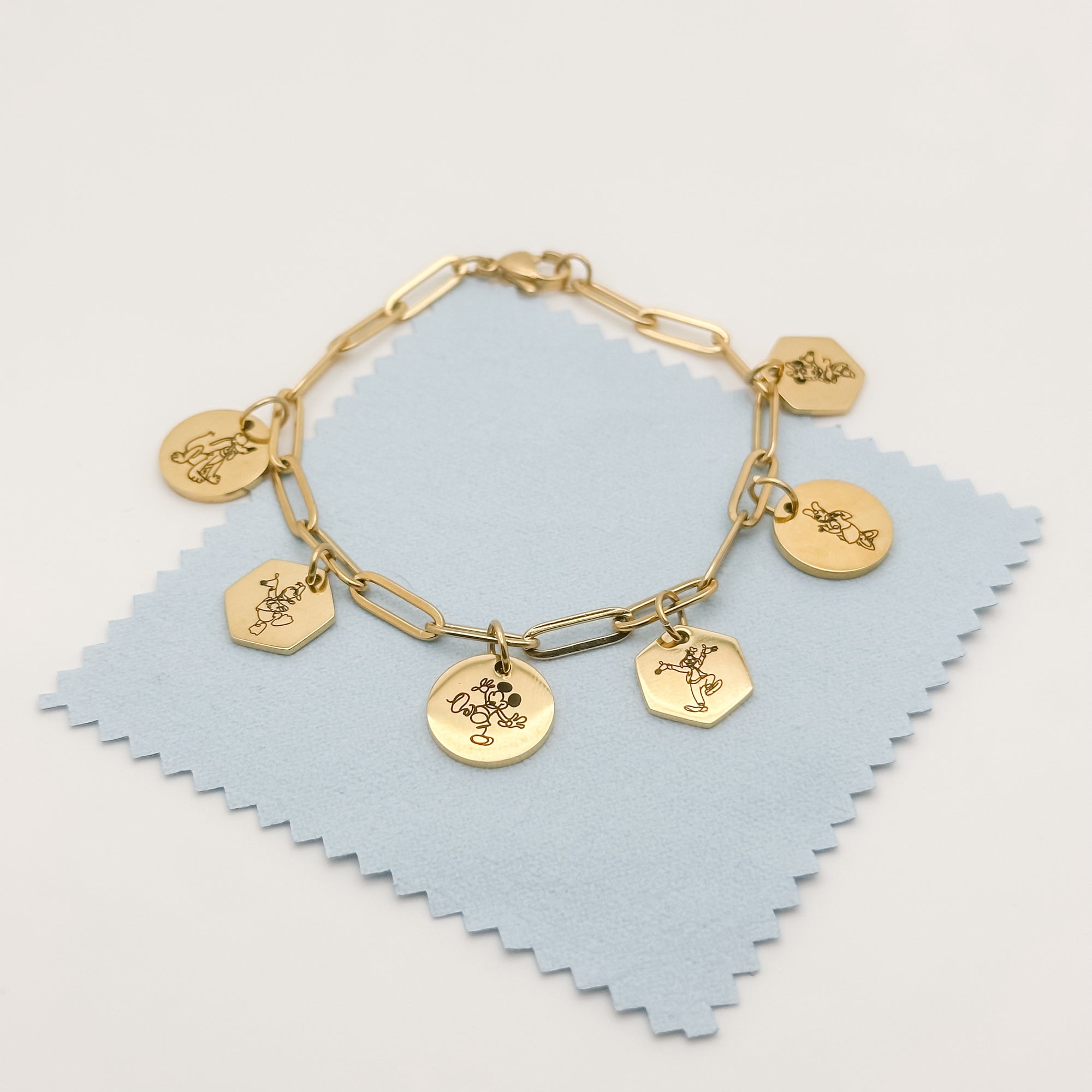 Sensational Six Charm Bracelet – A Classic Touch of Elegance