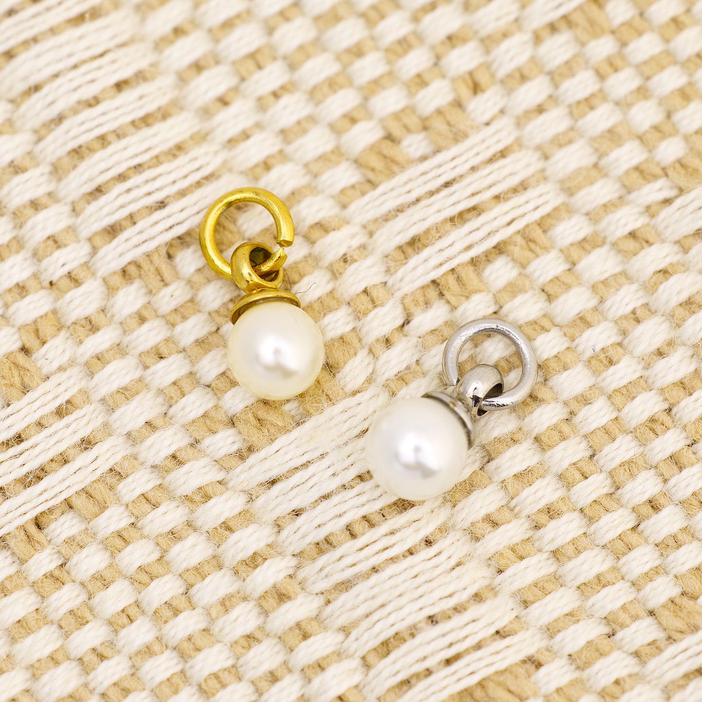Pearl Charm